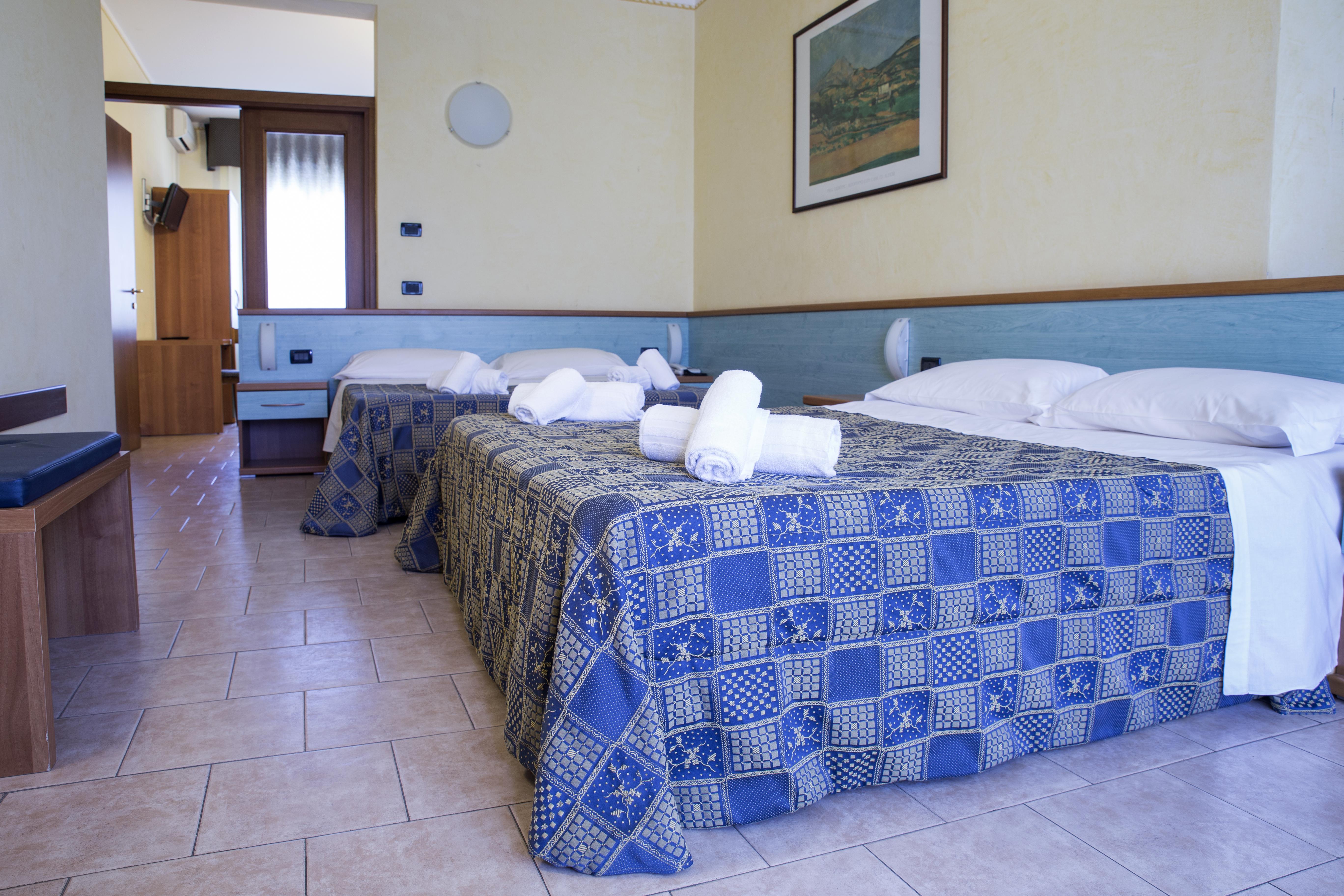Hotel Gardenia Sirmione Exterior photo
