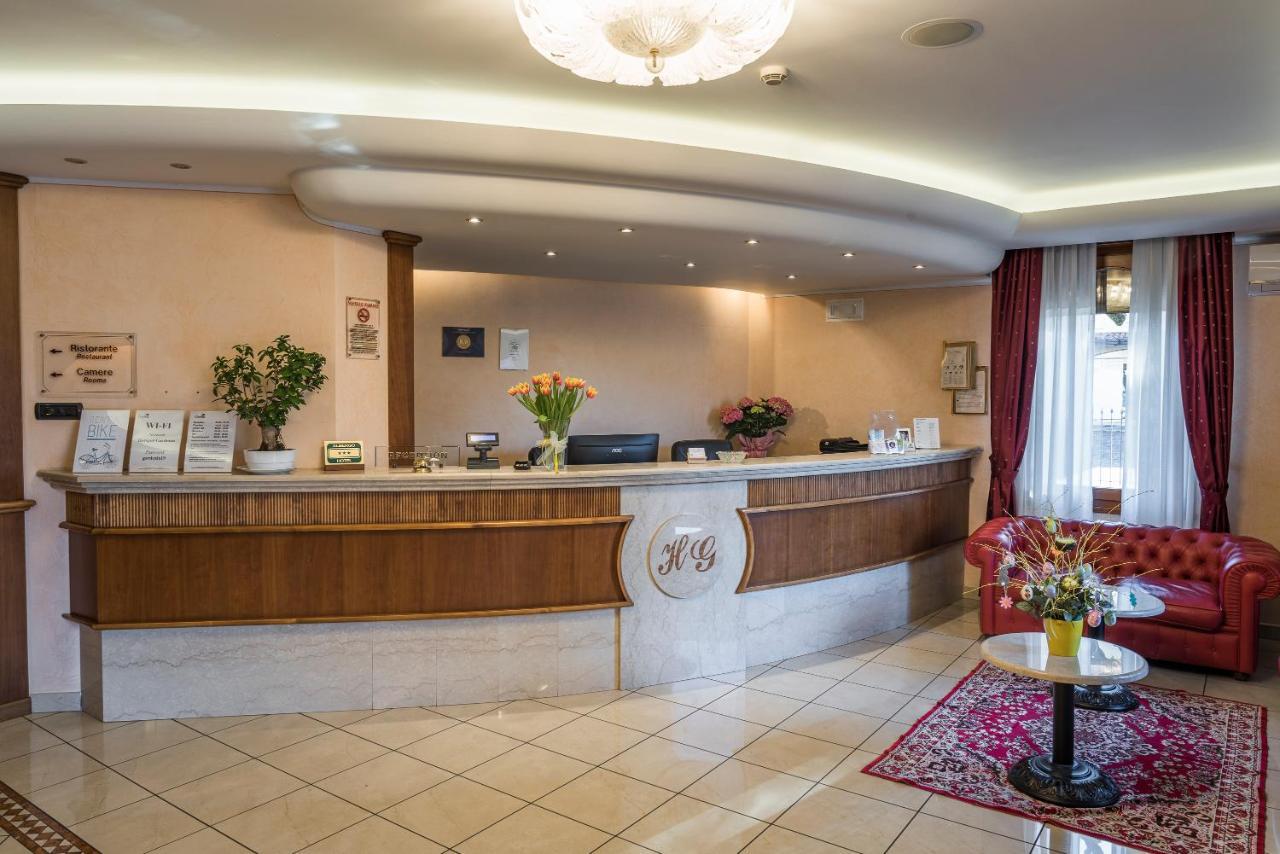 Hotel Gardenia Sirmione Exterior photo