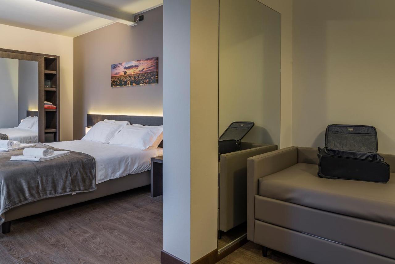 Hotel Gardenia Sirmione Exterior photo