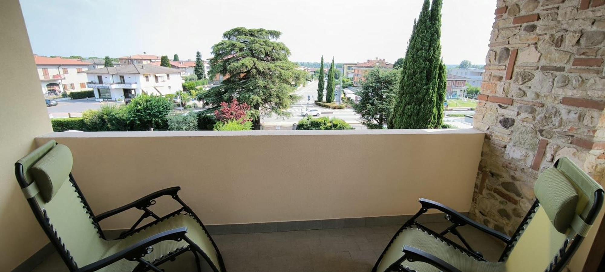 Hotel Gardenia Sirmione Exterior photo