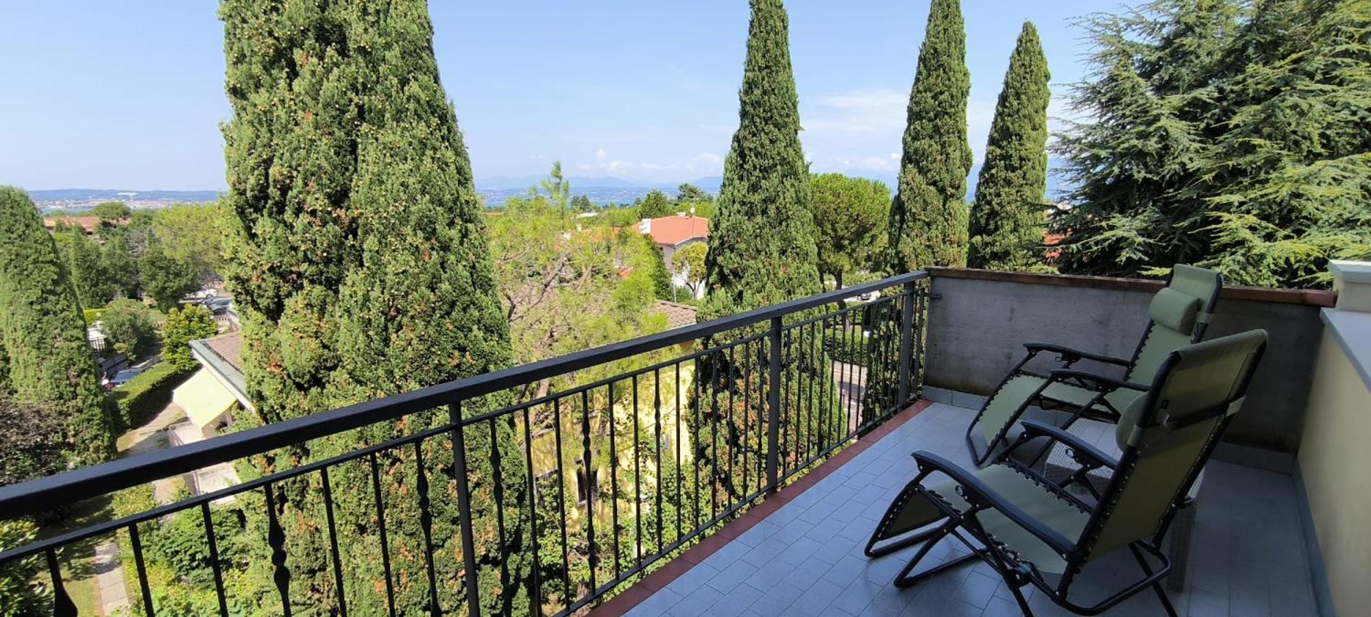 Hotel Gardenia Sirmione Exterior photo
